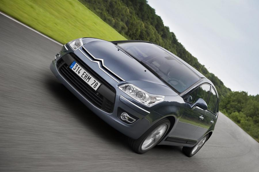  Citroen C4 2008 года  (фото 37 из 69)